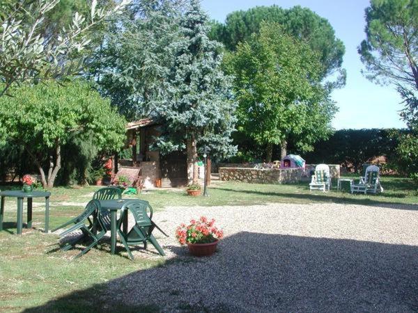 Casale Il Colombaio Di Toiano Casa de hóspedes Valli Exterior foto